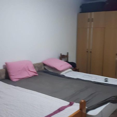斯科普里Makedonyada Kiralik Ev Ve Arac Hizmeti Ile Birlikte公寓 外观 照片
